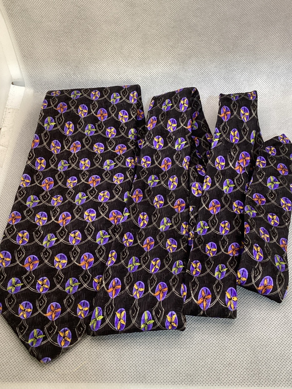 Robert Talbot For Franco’s Men’s Silk Tie Black Purple Designer Necktie - Picture 4 of 4